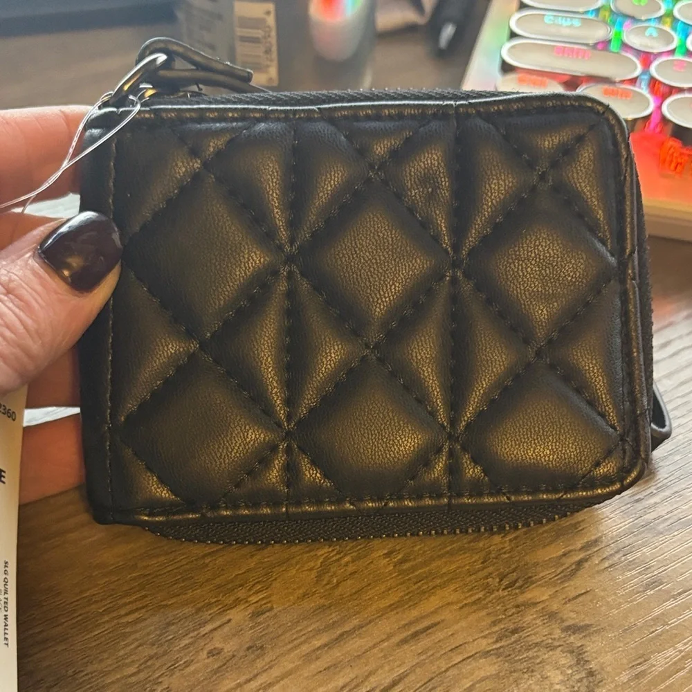 No Boundaries Black Quilted Wallet
